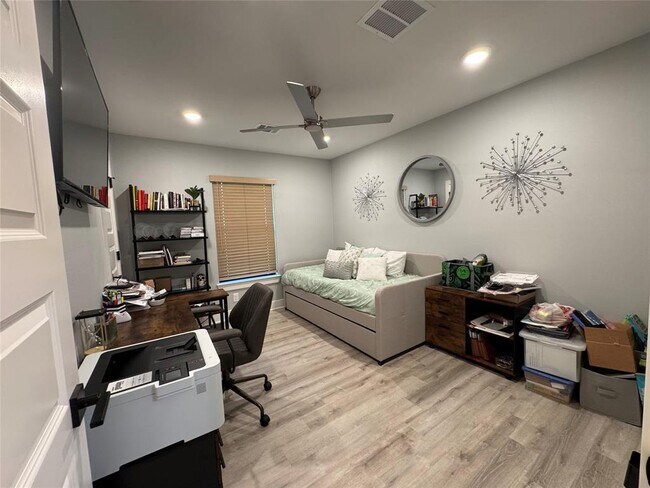 Building Photo - 14413 Celestial Ln