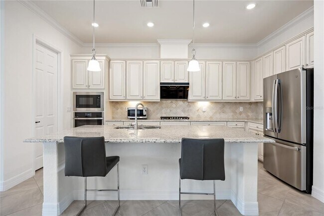 Building Photo - 5931 Brandon Run