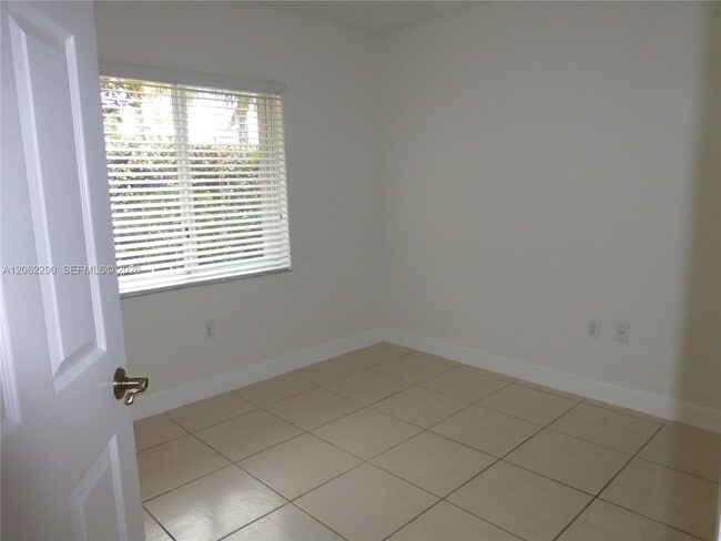 Building Photo - 11236 NW 58th Terrace