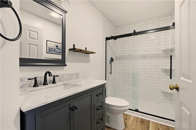 Building Photo - 141 Laurel Ridge Ln