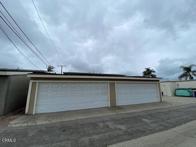 Building Photo - 3351 Rexford St