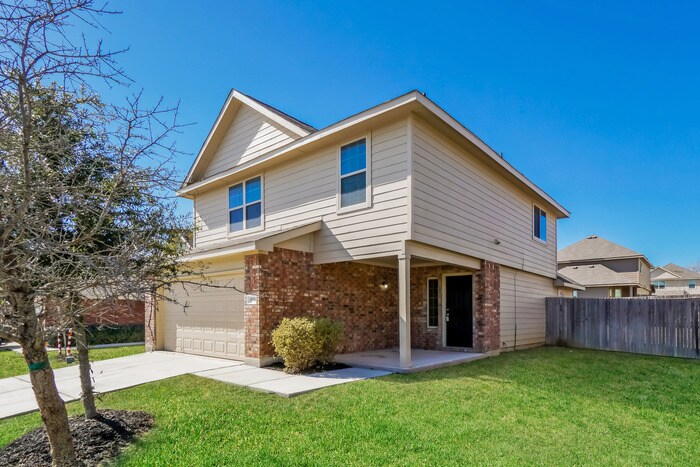 Building Photo - 4939 War Horse Dr