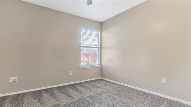 Building Photo - 527 Alameda Ave