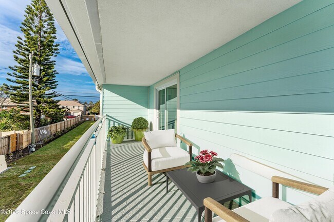 Building Photo - 122 Central Rd