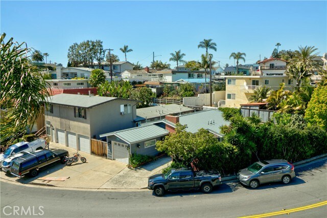 Building Photo - 231 W Escalones