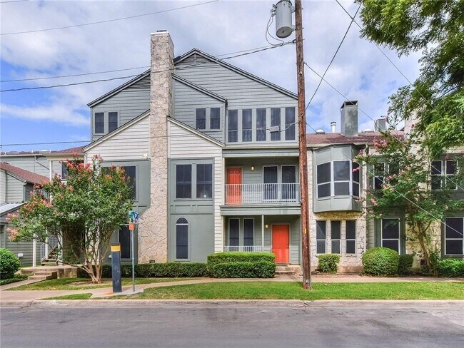Building Photo - 2529 Rio Grande St