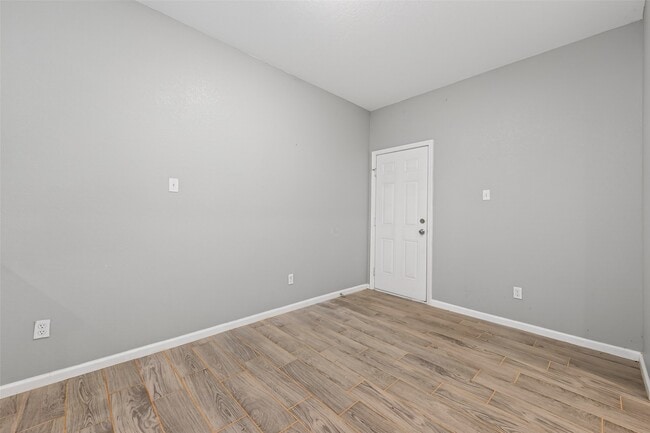 Building Photo - 25106 Morgan Cemetery Rd