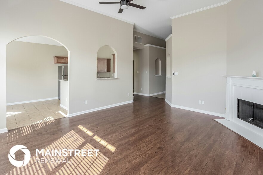 Building Photo - 1117 Averett Ln