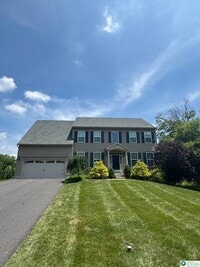 Building Photo - 1128 Twin Ponds Rd
