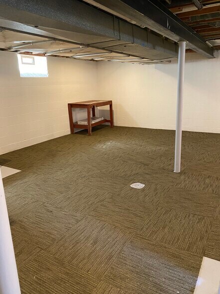 Building Photo - 11448 Columbia