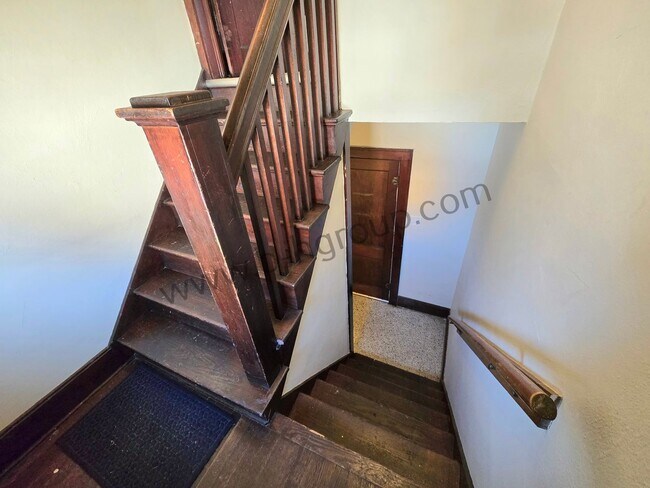 Building Photo - 4529 18th Ave