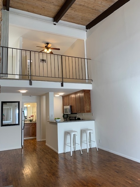 Building Photo - 11714 Goshen Ave
