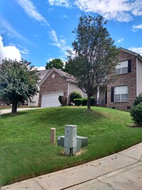 Building Photo - 2036 Mountain Park Dr