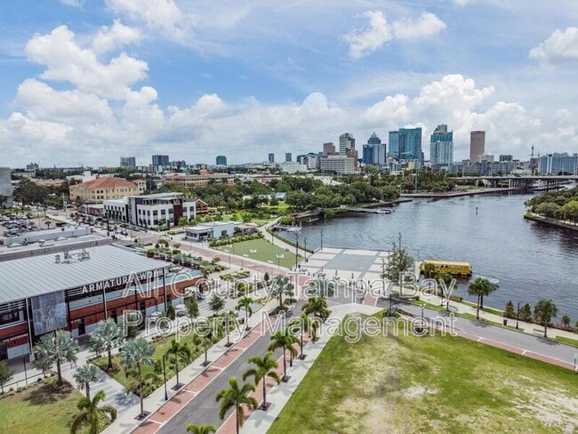 Building Photo - 2604 N Highland Ave