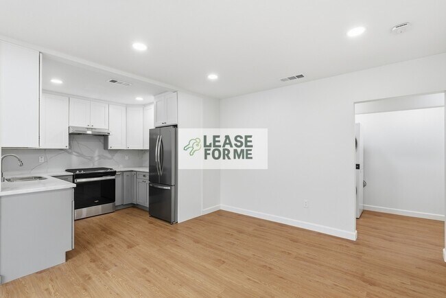 Building Photo - 5953 Guthrie Ave