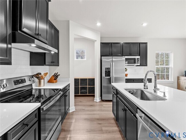 Building Photo - 8762 Kingsland Pk Ter