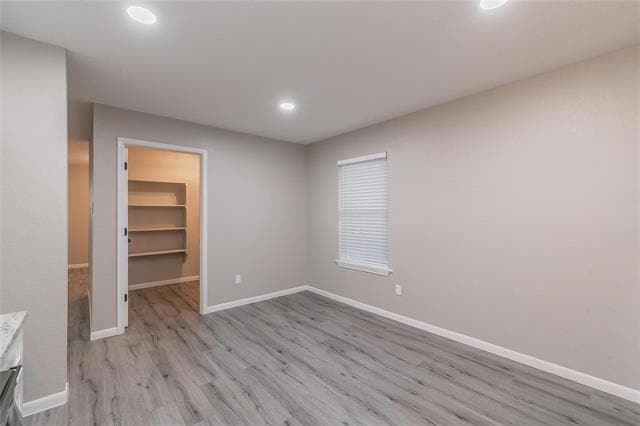 Building Photo - 12911 Kingsgate Dr