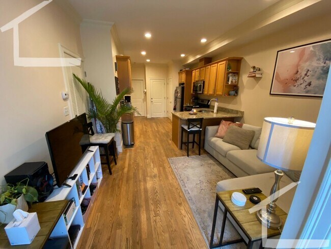 Building Photo - Awesome 2 bed in Brighton..... June 1st move in