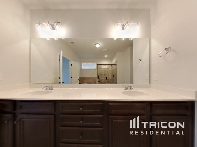 Building Photo - 7582 Crawford Ct