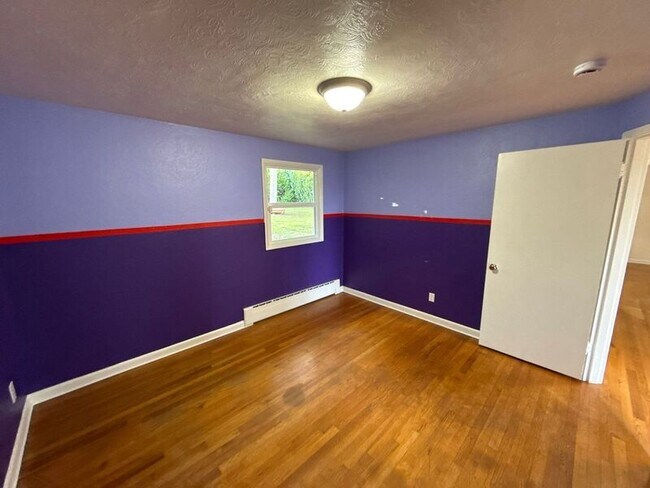 Building Photo - 1740 Glen Creek Rd NW