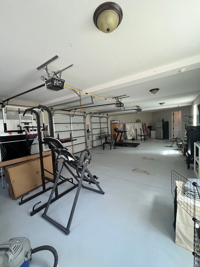 Building Photo - 105 Stonegate Trail