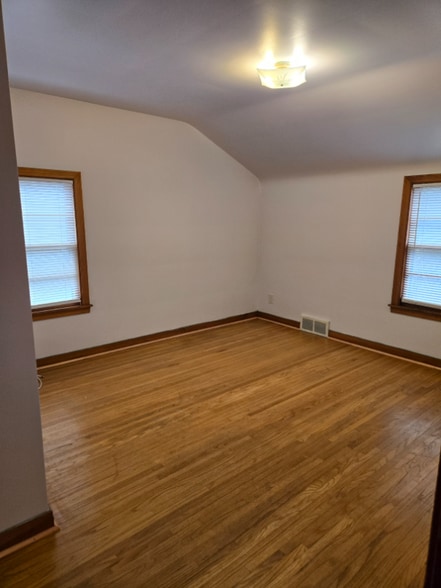 Building Photo - 481 Onondaga St