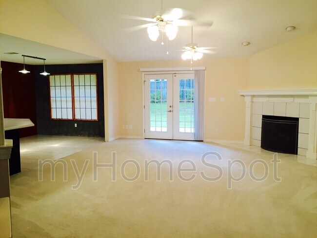 Building Photo - 6805 Cedar Lake Dr
