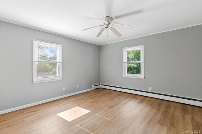 Building Photo - 171 Wakeman Rd