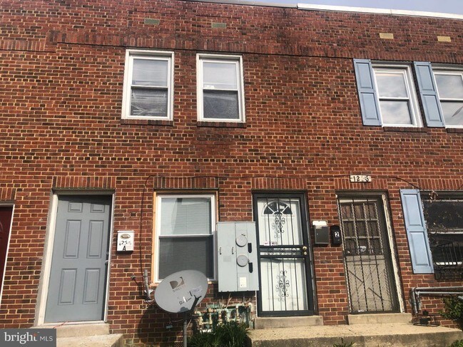 Primary Photo - 1234 Simms Pl NE