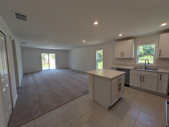 Building Photo - 9065 107th Ct