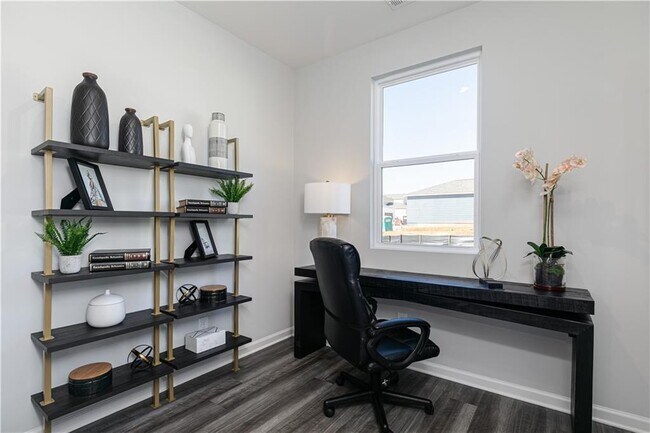 Building Photo - 3085 Cambridge Ml St