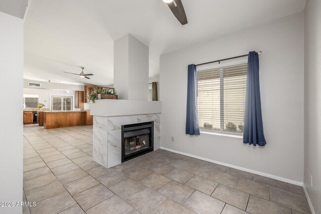 Building Photo - 9440 S 44th St