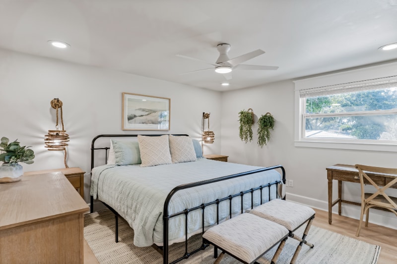 Building Photo - 12805 Mia Cir