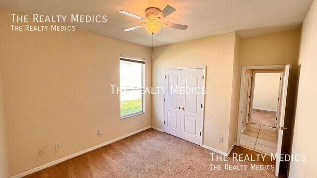 Building Photo - 7823 Fernleaf Dr