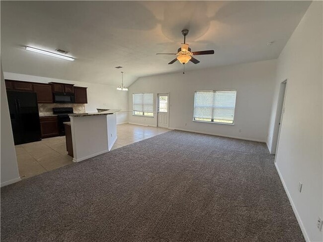 Building Photo - 531 Parkfield Ln