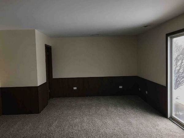 Building Photo - 5058 Roberta Ln