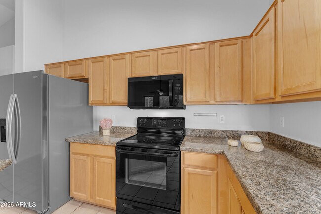 Building Photo - 13867 E Paradise Ln