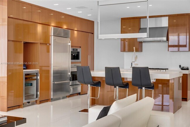 Building Photo - 9701 Collins Ave