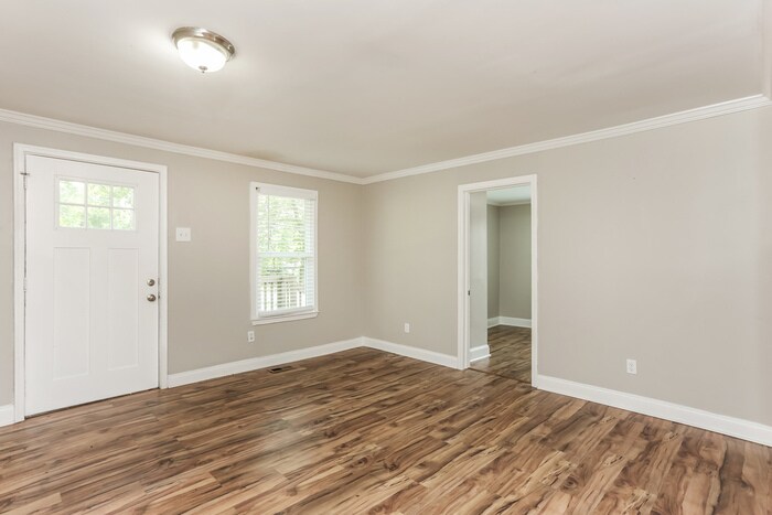 Building Photo - 500 Oak Branch Ct