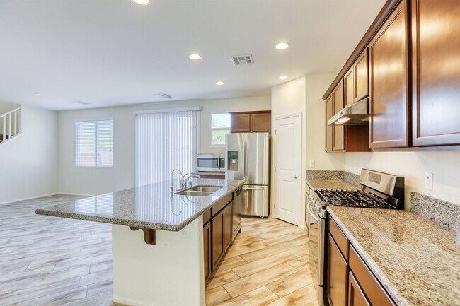 Building Photo - Great 3 bedroom home close to Nellis AFB