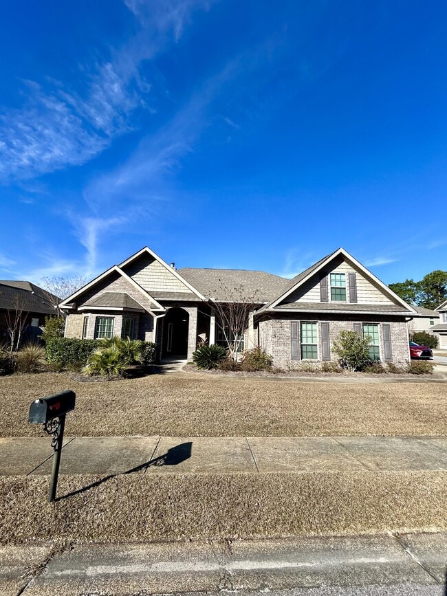 Building Photo - 80 S Knightsbridge Ct