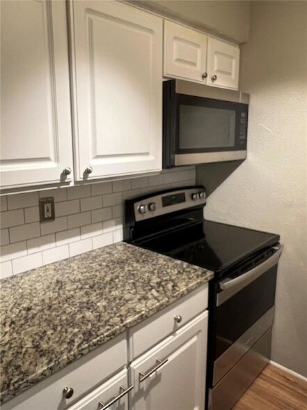 Building Photo - 3740 Idlebrook Cir