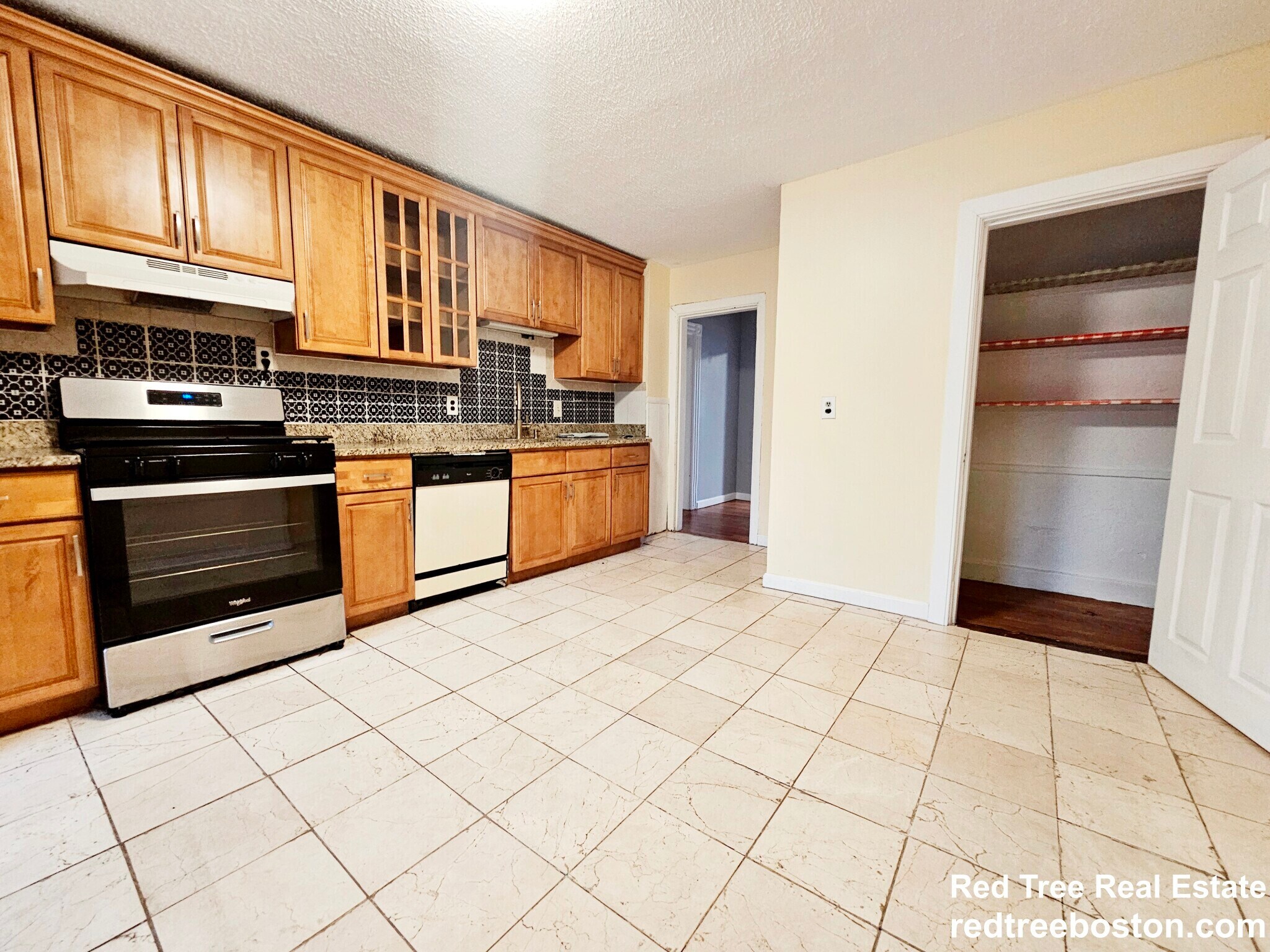 Building Photo - 7 High St Pl