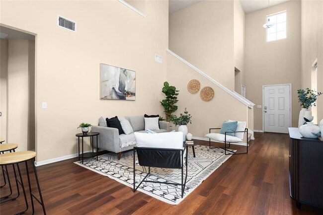 Building Photo - 3301 Ortman Dr