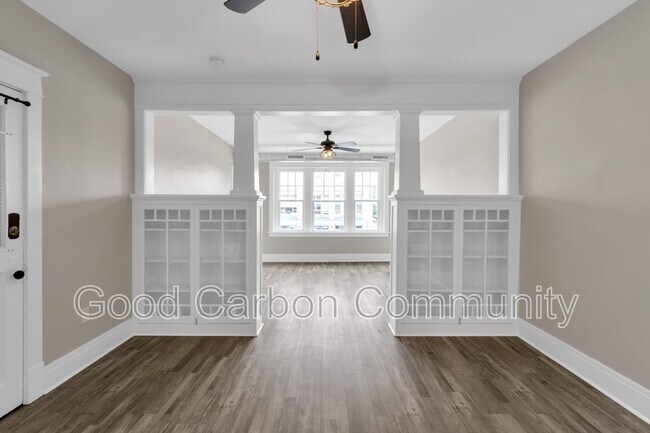 Building Photo - 1378 Hertel Ave