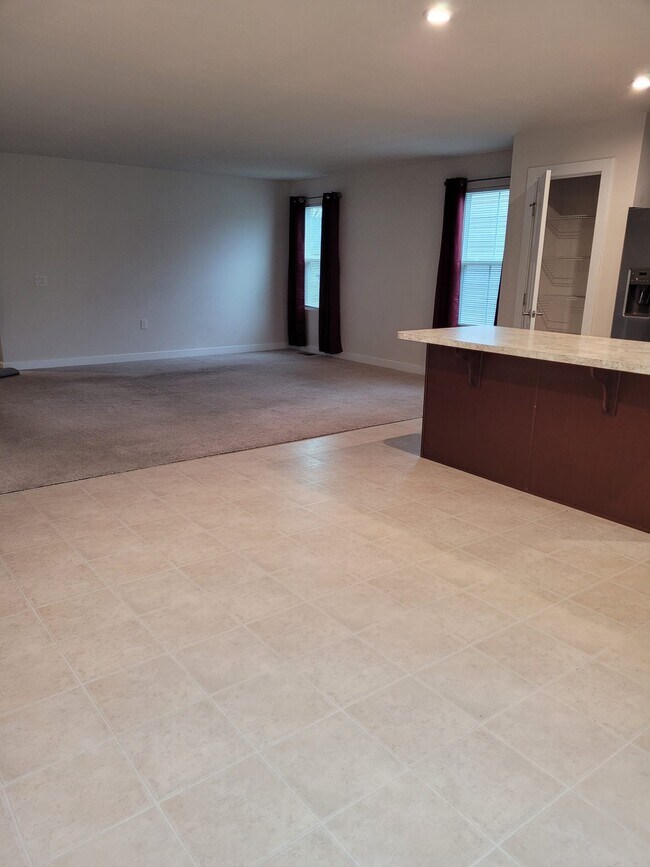 Building Photo - 11 Ticket Wy