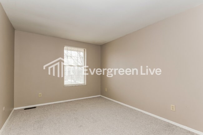 Building Photo - 8195 Mt Carmel St