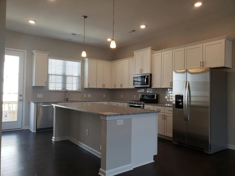 Primary Photo - Room in Townhome on Whitby Moore St
