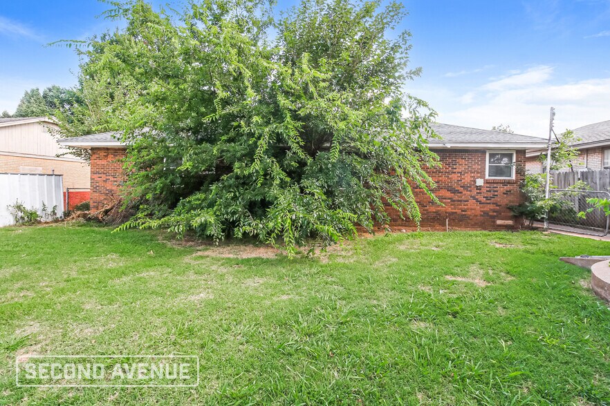 Building Photo - 2517 SW 60th St