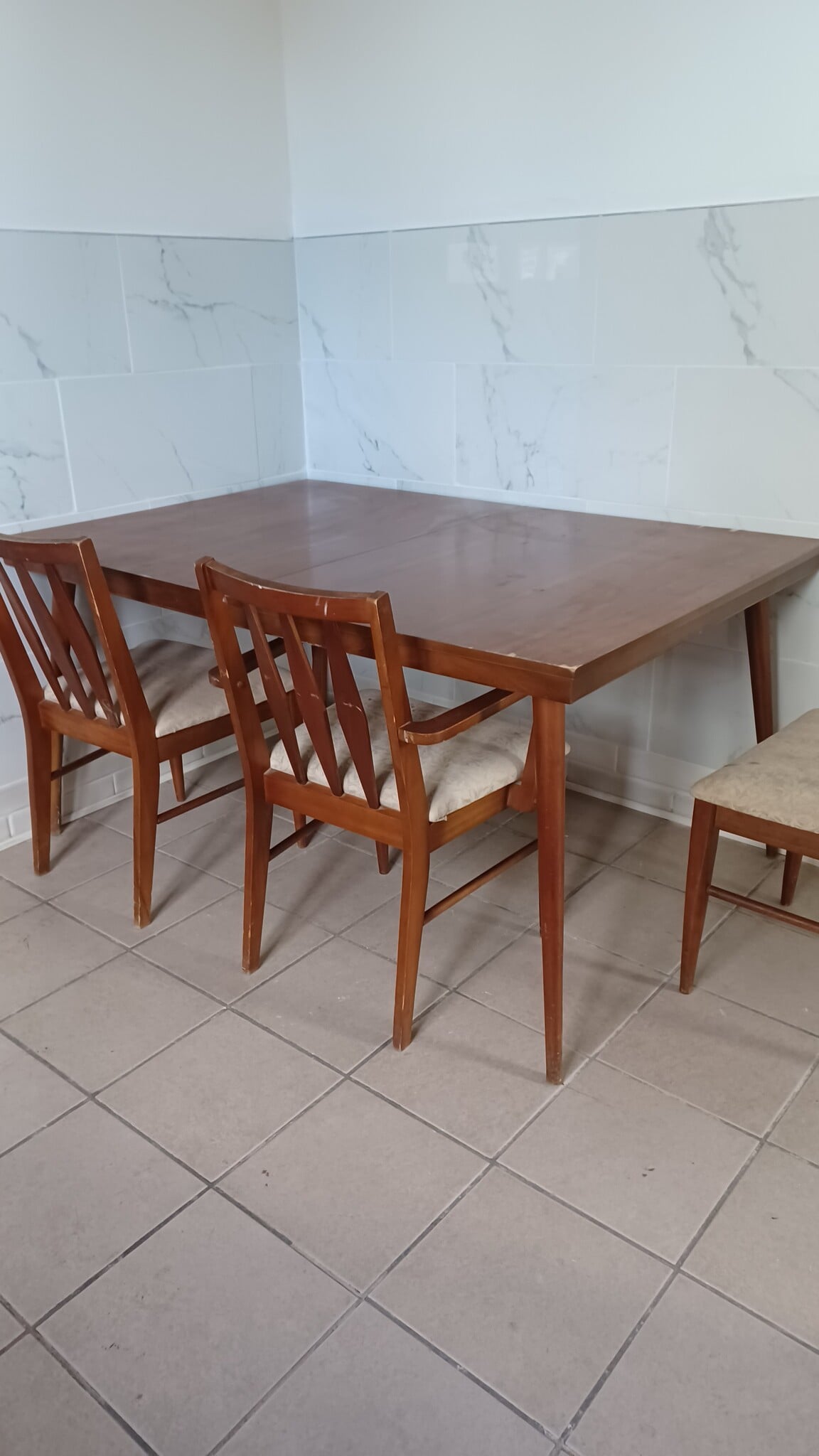 Building Photo - 33 Center St